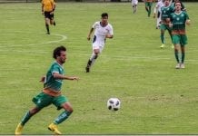 Aztecas sigue sin perder el paso