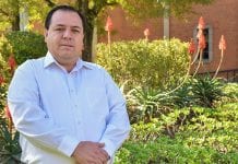 Egresado UDLAP destaca en cámara empresarial