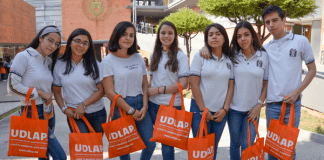 En Expo UDLAP Jóvenes y padres de comunidad fueron testigos de la excelencia universitaria