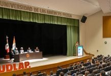 Mentes brillantes en las áreas químico-biológicas se reúnen en la UDLAP para hacer Simbiosis