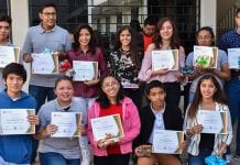 Estudiantes de preparatoria UDLAP-SEDIF representantes a nivel doméstico del Software Jóvenes en Hecho