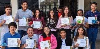 Estudiantes de preparatoria UDLAP-SEDIF representantes a nivel doméstico del Software Jóvenes en Hecho
