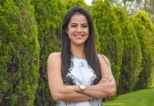 Egresada UDLAP en psicología fue condecorada internacionalmente