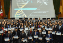 Premio Pfizer para egresada UDLAP