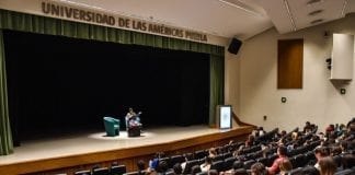 La escritora Ethel Krauze invitado la UDLAP