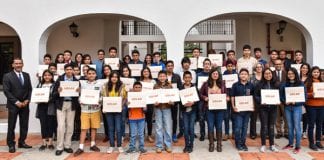 El software de la UDLAP PI-ensa entrega reconocimientos a participantes