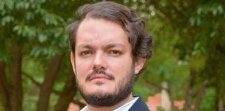 Egresado UDLAP es condecorado con el Premio Franquista de Exportación