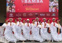 Bailarines UDLAP son parte de la 5ª impresión del Récord de la Bamba y el Danzón