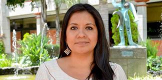 Académica UDLAP resalta la importancia de las lenguas en el papel de la civilización