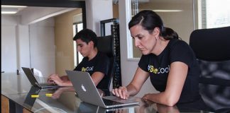 Egresada UDLAP Directora Total de Customer Experience en empresa saco