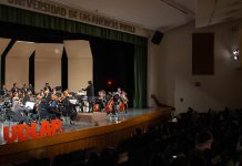 Estudiantes de Música de la UDLAP toman la vara para dirigir a la comparsa y manada sinfónica 