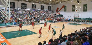 El Clásico Universitario Poblano de baloncesto varonil se quedó en la UDLAP