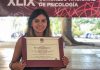 Egresada de la UDLAP fue premiada por su relación en psicología Egresada de la UDLAP fue premiada por su relación en psicología