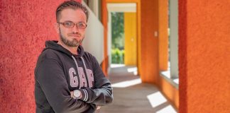 Egresado de Humanidades de la UDLAP, vencedor de los Juegos Florales de Lagos de Oscuro, Jalisco