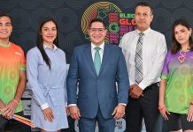 La Carrera UDLAP realiza Electro Glow Run