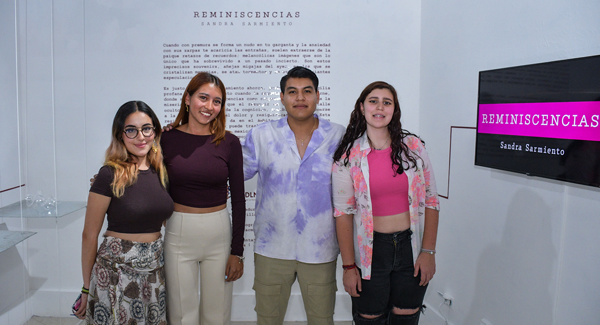 Estudiante de la UDLAP realiza exposición de esculturas en La Luz de la Fresquera