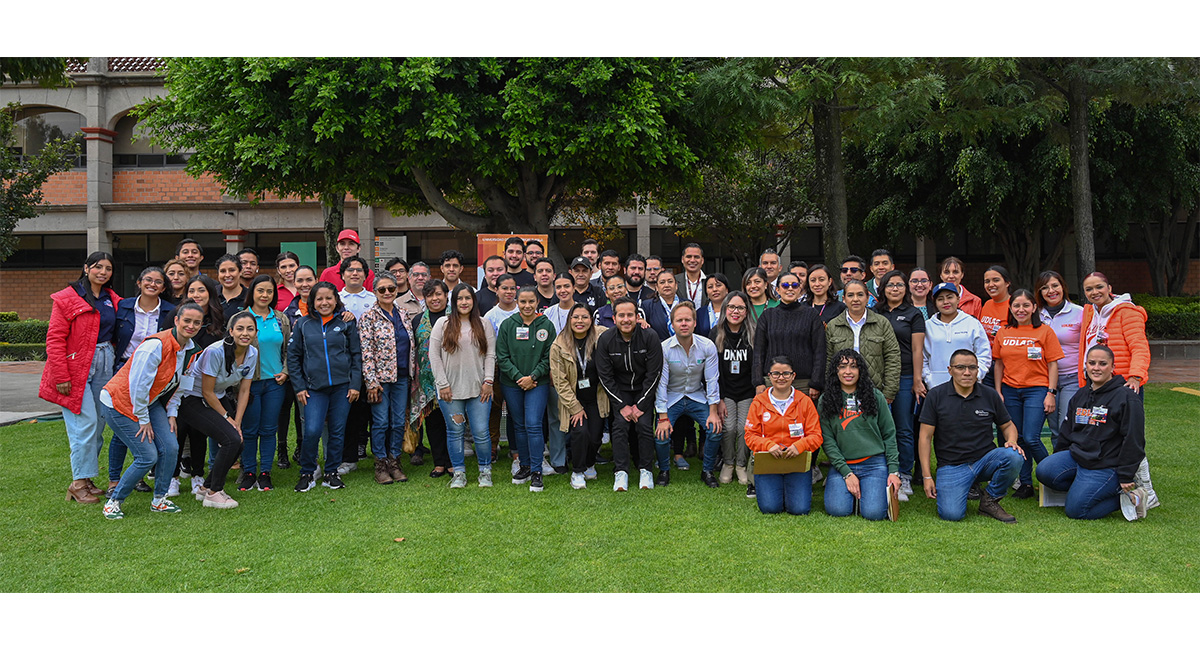 Con prácticas en la profesión y servicio social, estudiantes UDLAP contribuyen de guisa activa a la sociedad