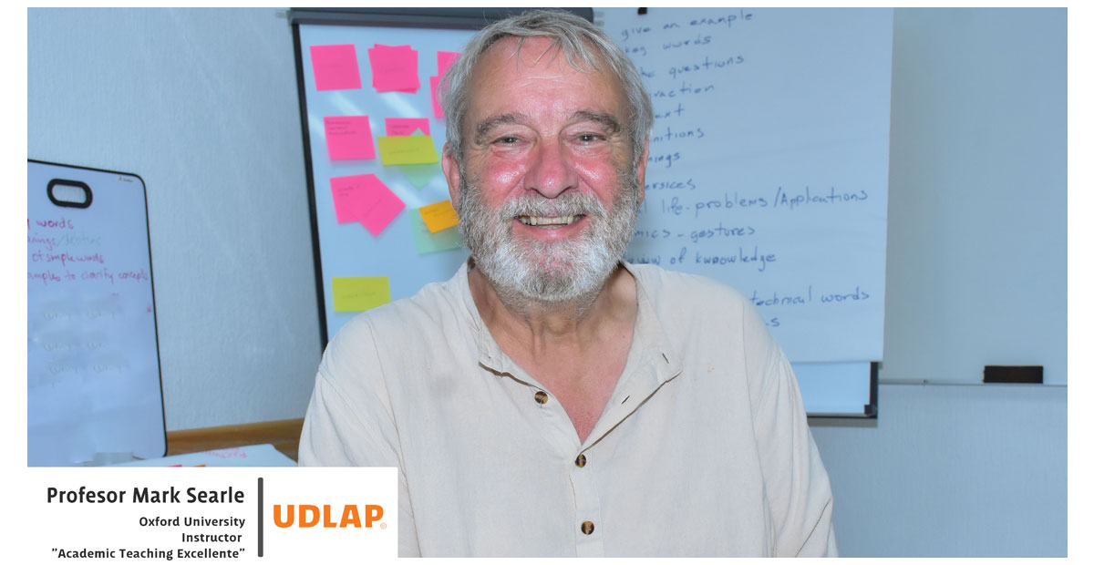 UDLAP recibe en sus aulas a profesor emérito de la Universidad de Oxford