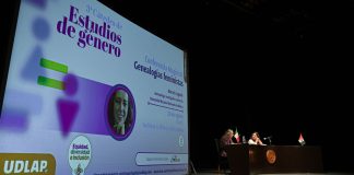 Marcela Lagarde se reúne con estudiantes de la UDLAP como parte de la Cátedra de Estudios de Índole