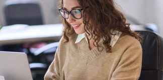 Cómo las prácticas profesionales y el servicio social pueden puntualizar el éxito de tu carrera profesional