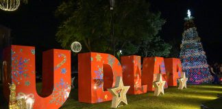 La navidad llegó a la UDLAP con el tradicional encendido del árbol de navidad