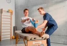 ¿Cuánto cuesta estudiar Fisioterapia en Querétaro? Precios y becas